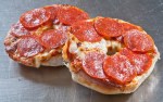 bagel pizza
